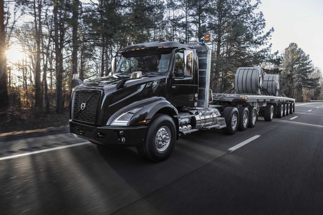 Volvo-VNX-Series-11-highway-_08A1115_org_V1.jpg