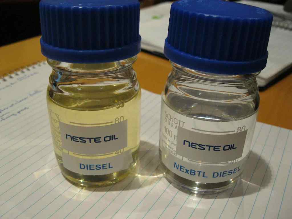 1 Дизель из нефти и органических жиров - две большие разницы.jpg