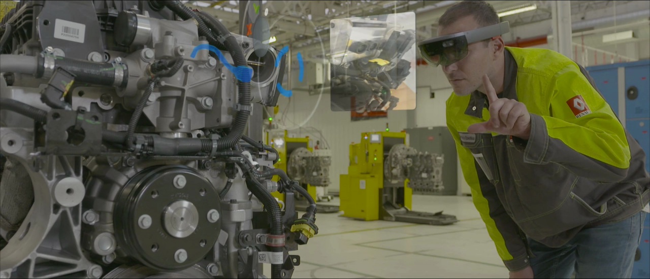 immersion_renaulttrucks_hololens02.jpg
