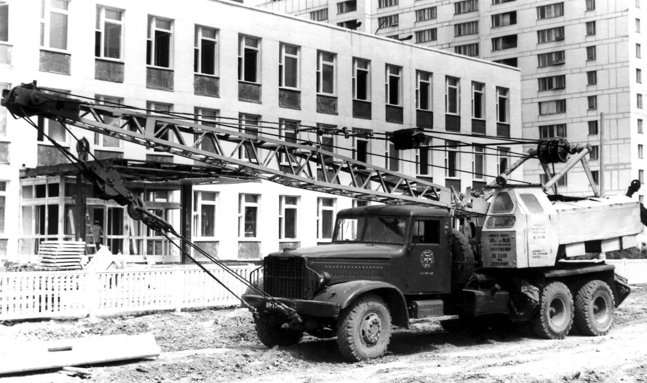 78 AT-4.jpg 78 AT-4.jpg