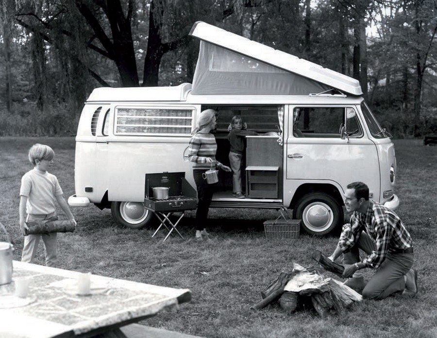 Кемпингмобиль на базе микроавтобуса «Фольксваген-Транспортер», 1971 год