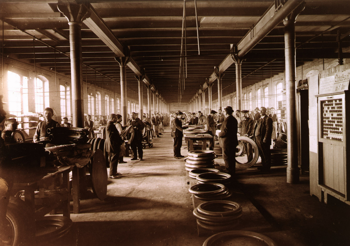 Производство пневматических шин, 1898 год