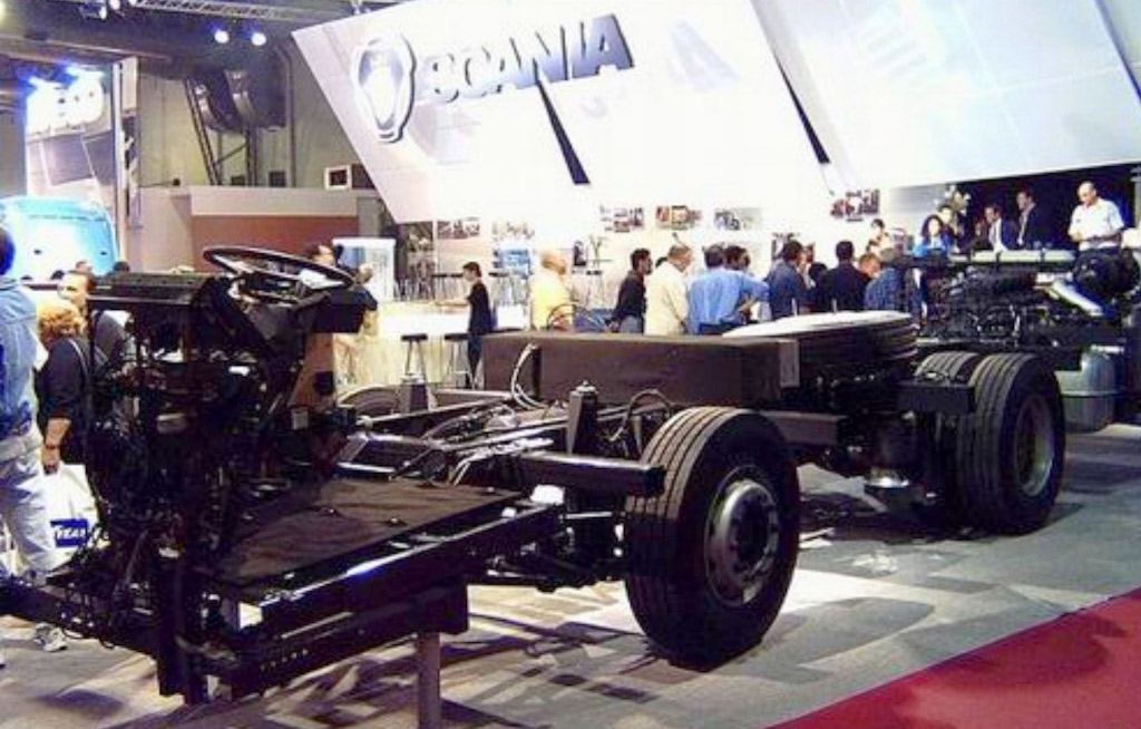 SCANIA-SIAM-CHASSIS-05.jpg