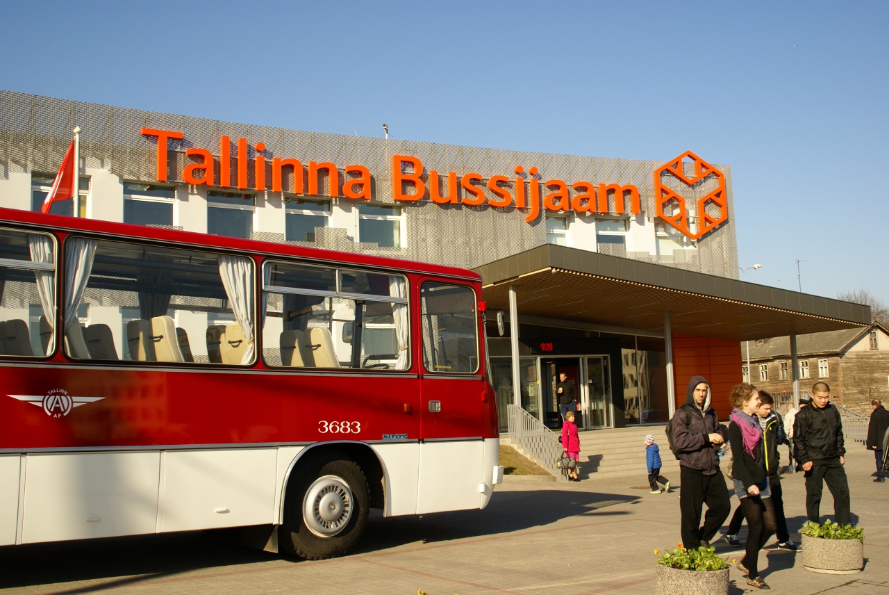 Ikarus 255