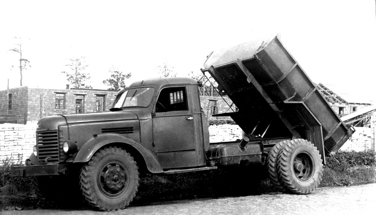 87-AT-3-2.jpg