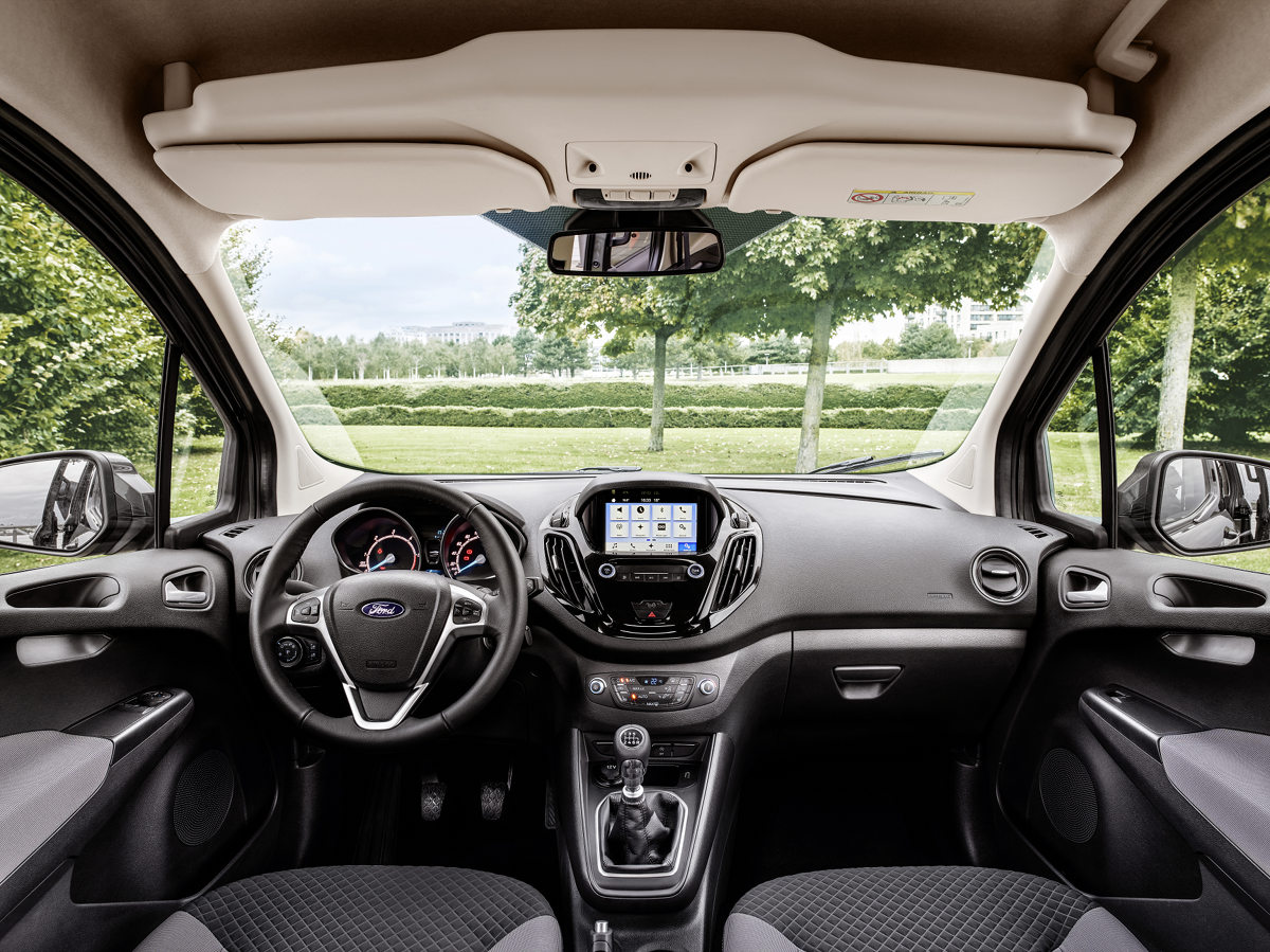Courier_interior_1200.jpg