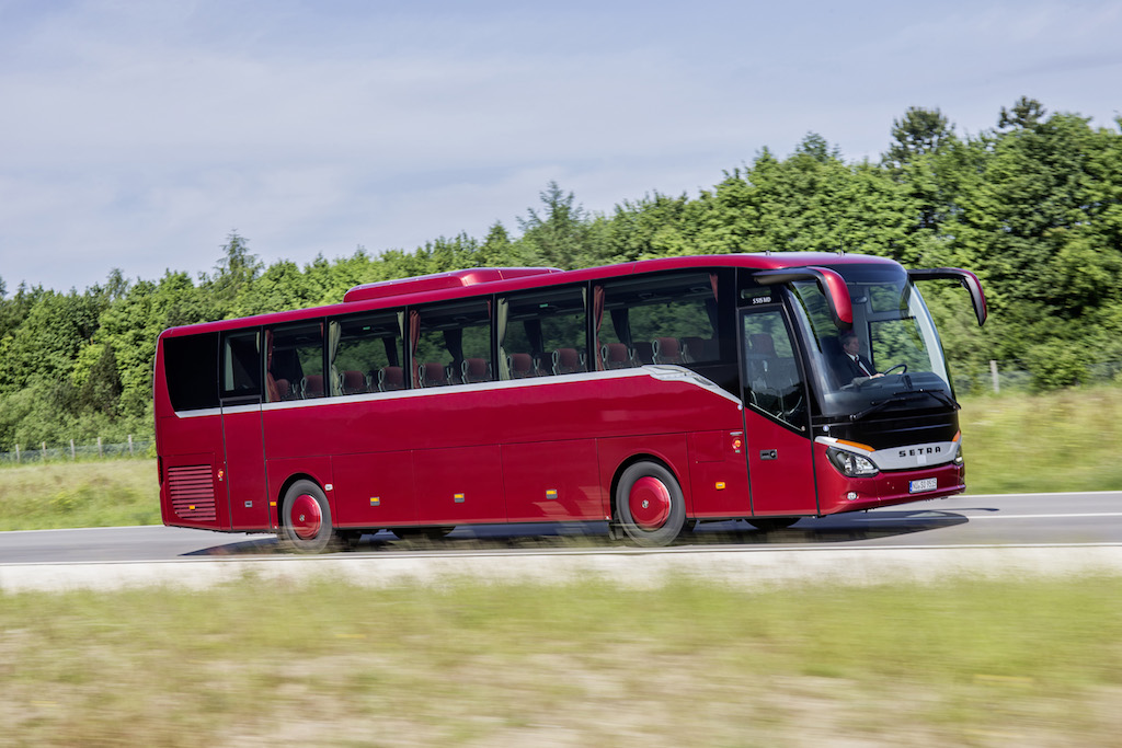 9 Setra 515 MD.jpg