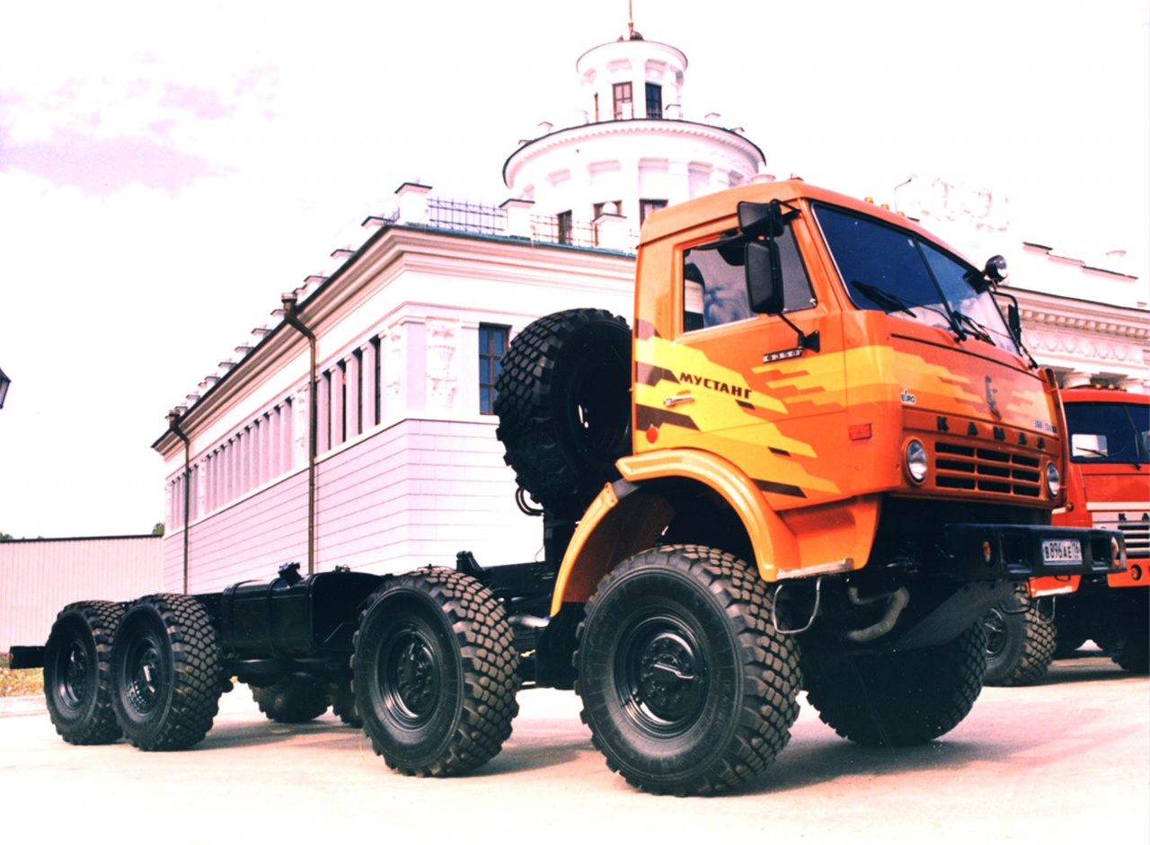 4-осное полноприводное шасси КАМАЗ-6350 (1998 год)