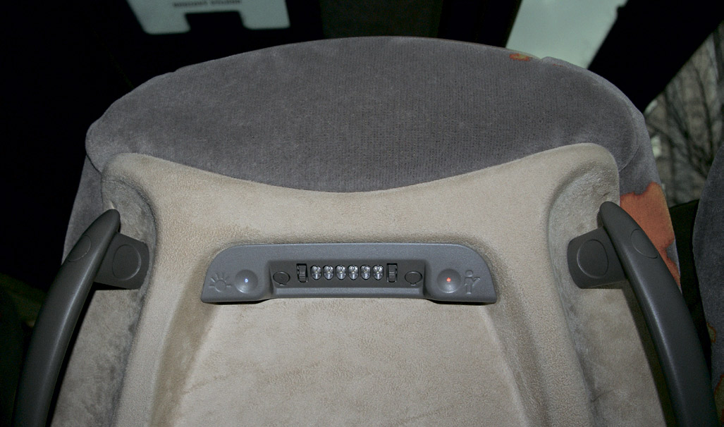 42-AT-1-1.jpg 42-AT-1-1.jpg