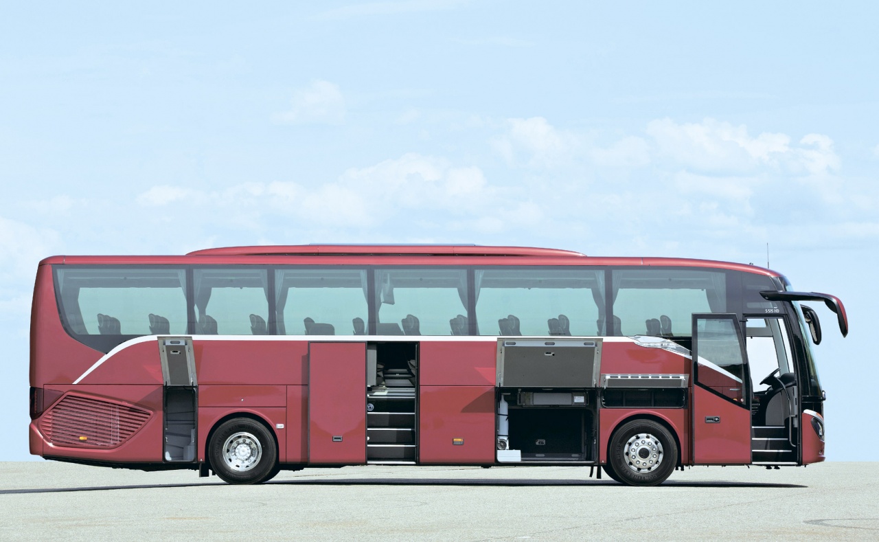 62__AT6-3.jpg