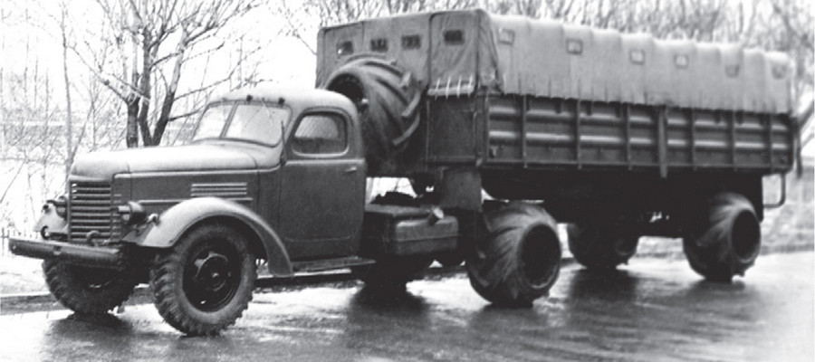Седельный тягач ЗИС-120Н с полуприцепом-платформой ММЗ-584 на арочных шинах, 1958-1959 гг.