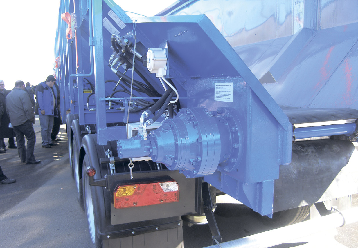 64-AT-3-2010-1.jpg