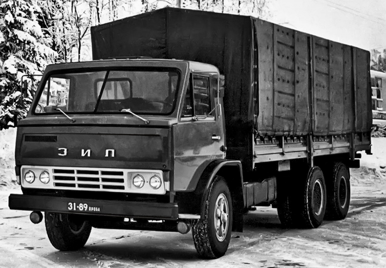 Опытный бортовой грузовик ЗИЛ-5320 (1969 год)